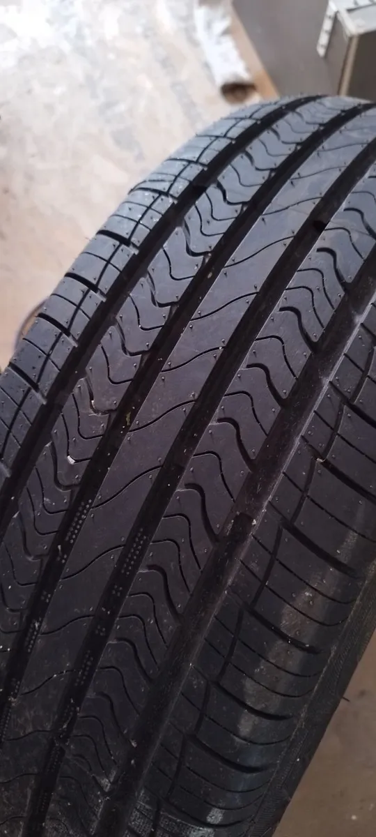 2 car tyres 235/60R18 - Image 1