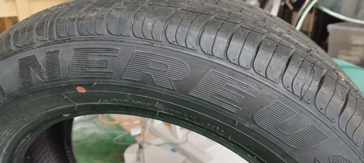 2 car tyres 235/60R18 - Image 4