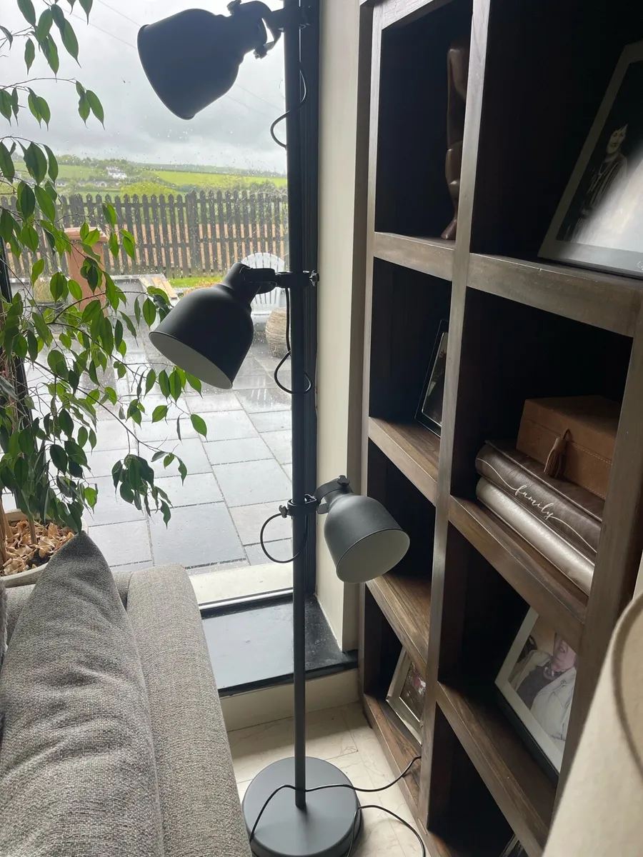 As New - Stunning Solid Modern Tall Floor Lamp