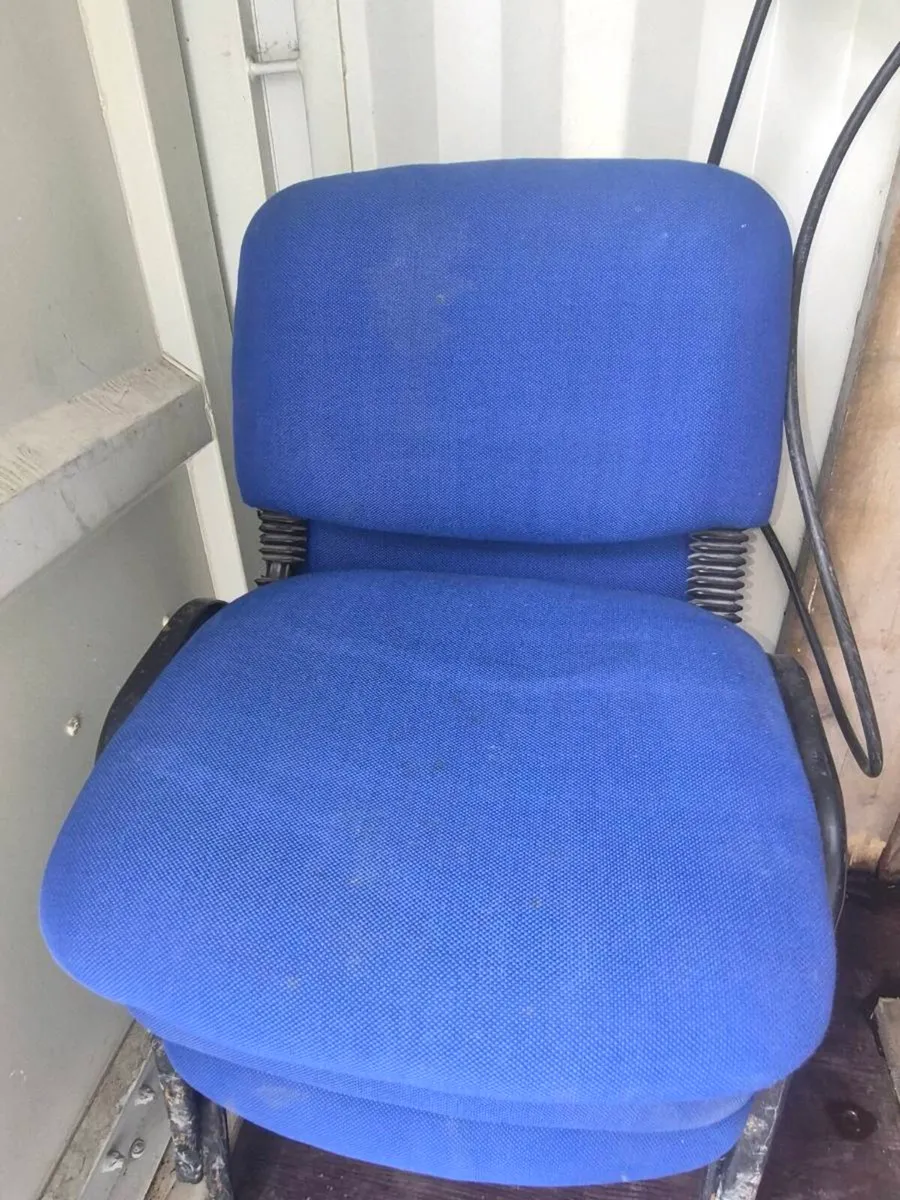 Office chairs - Image 3