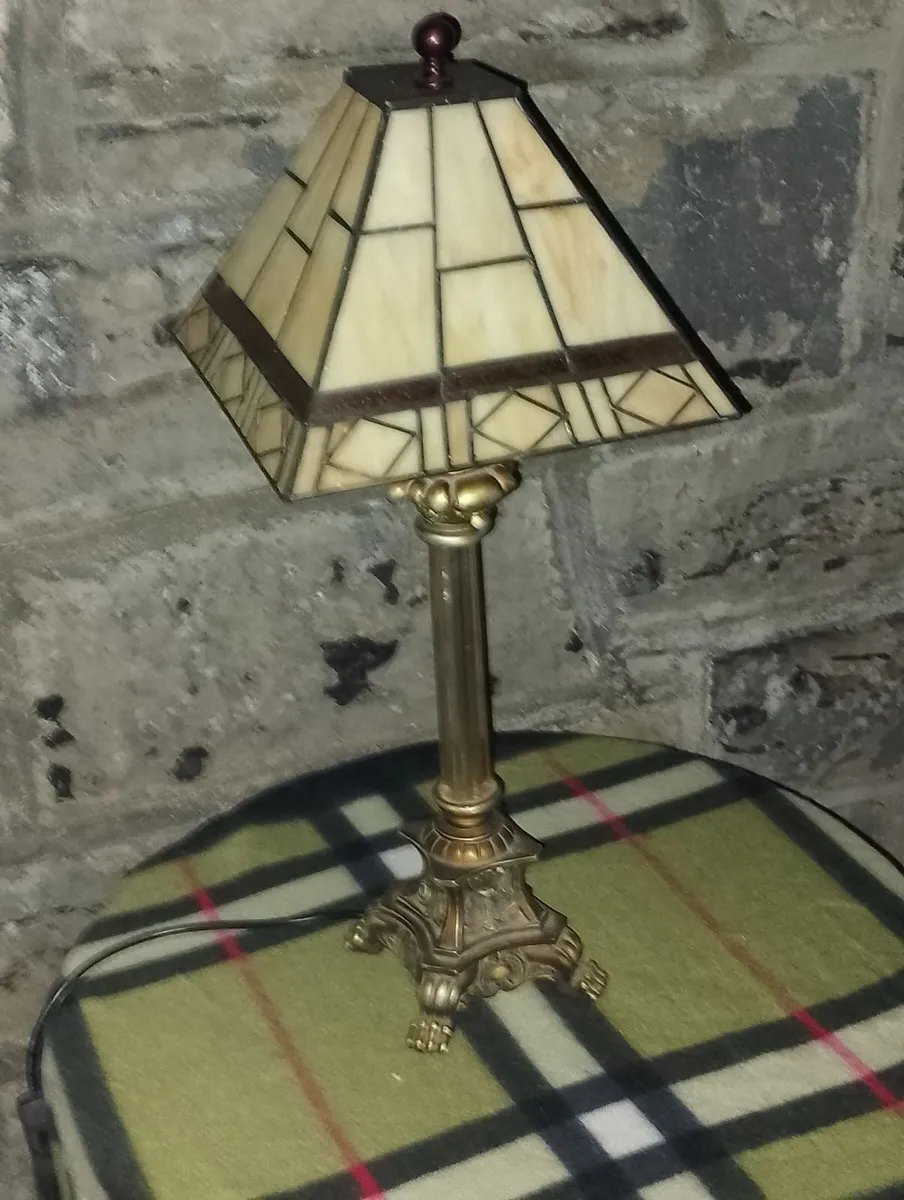 Glass Tiffany style lamp - Image 2