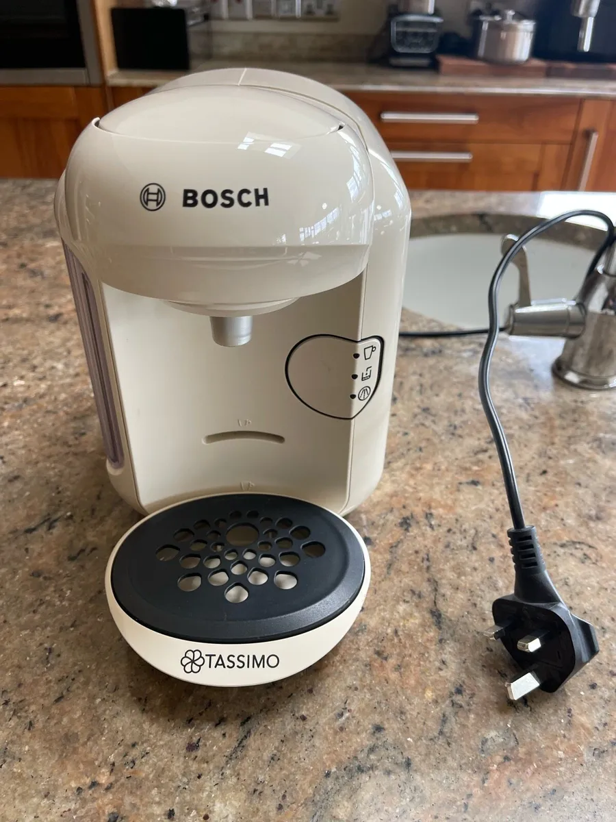 Like New - Bosch Tassimo Coffee Maker - Deliver