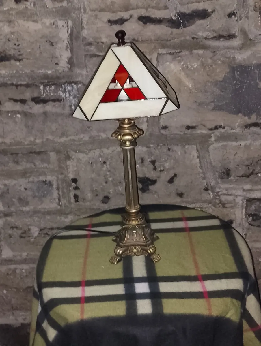 Glass Tiffany style lamp - Image 1