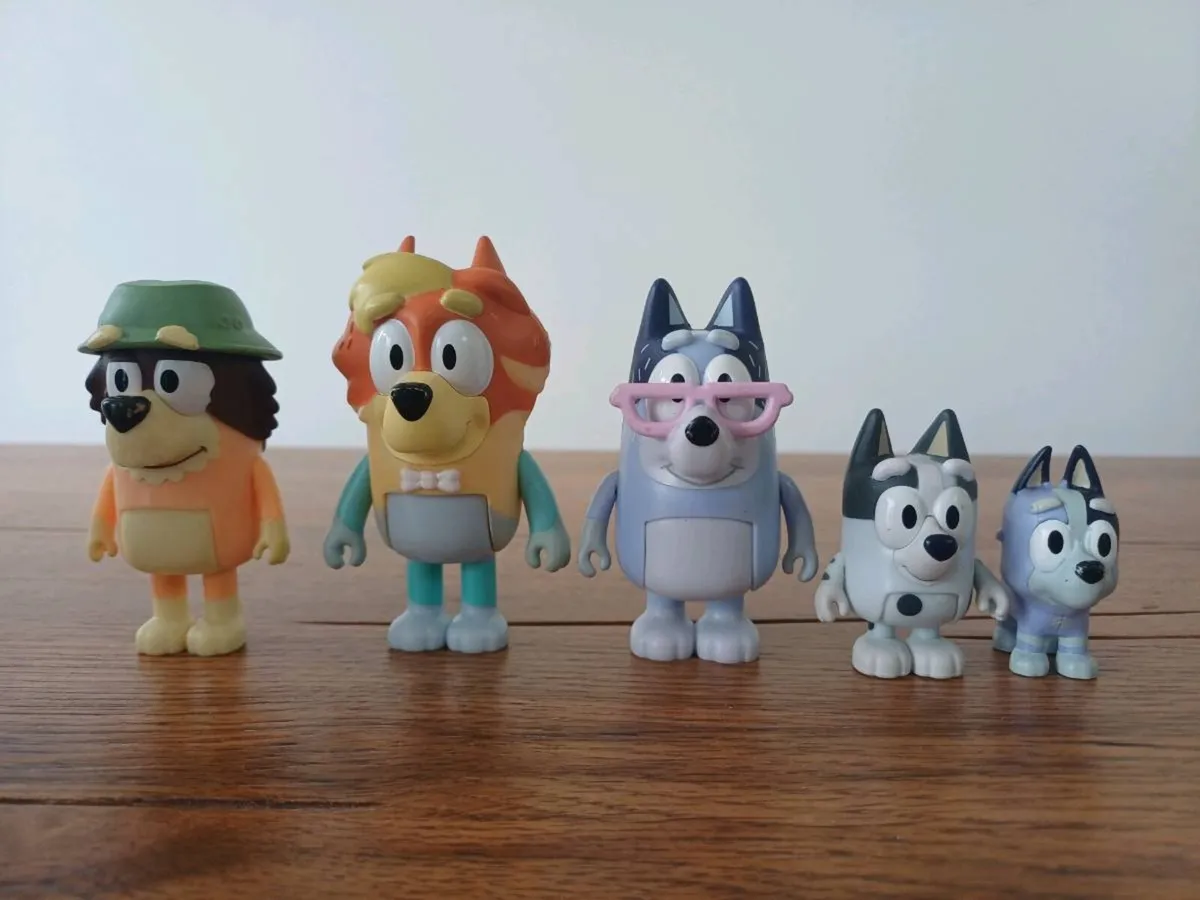 Bluey toy bundle - Image 4