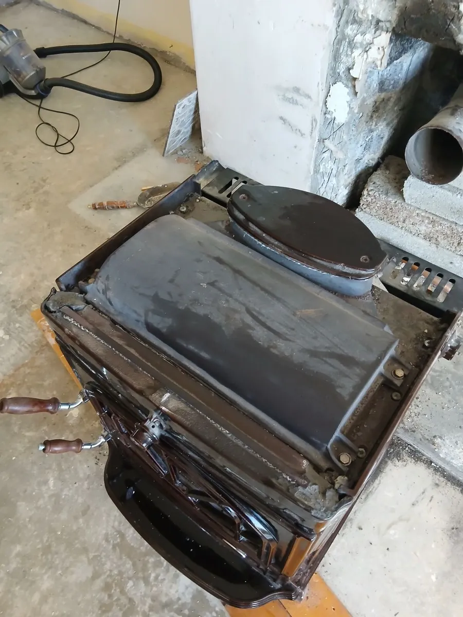 Stanley stove - Image 4