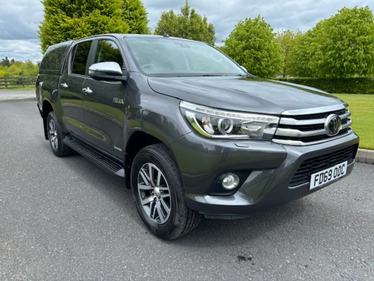 Toyota Hilux 2020 - Image 1