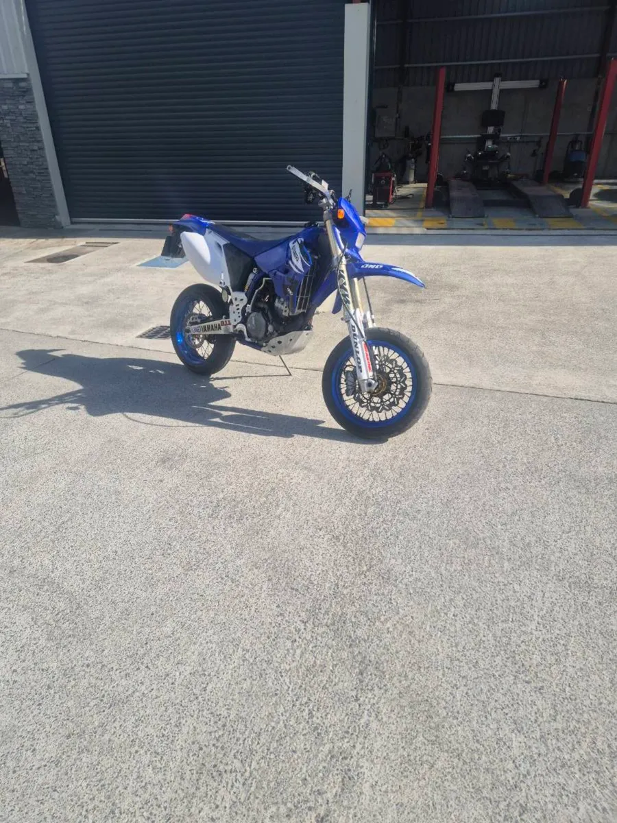 Supermoto - Image 2