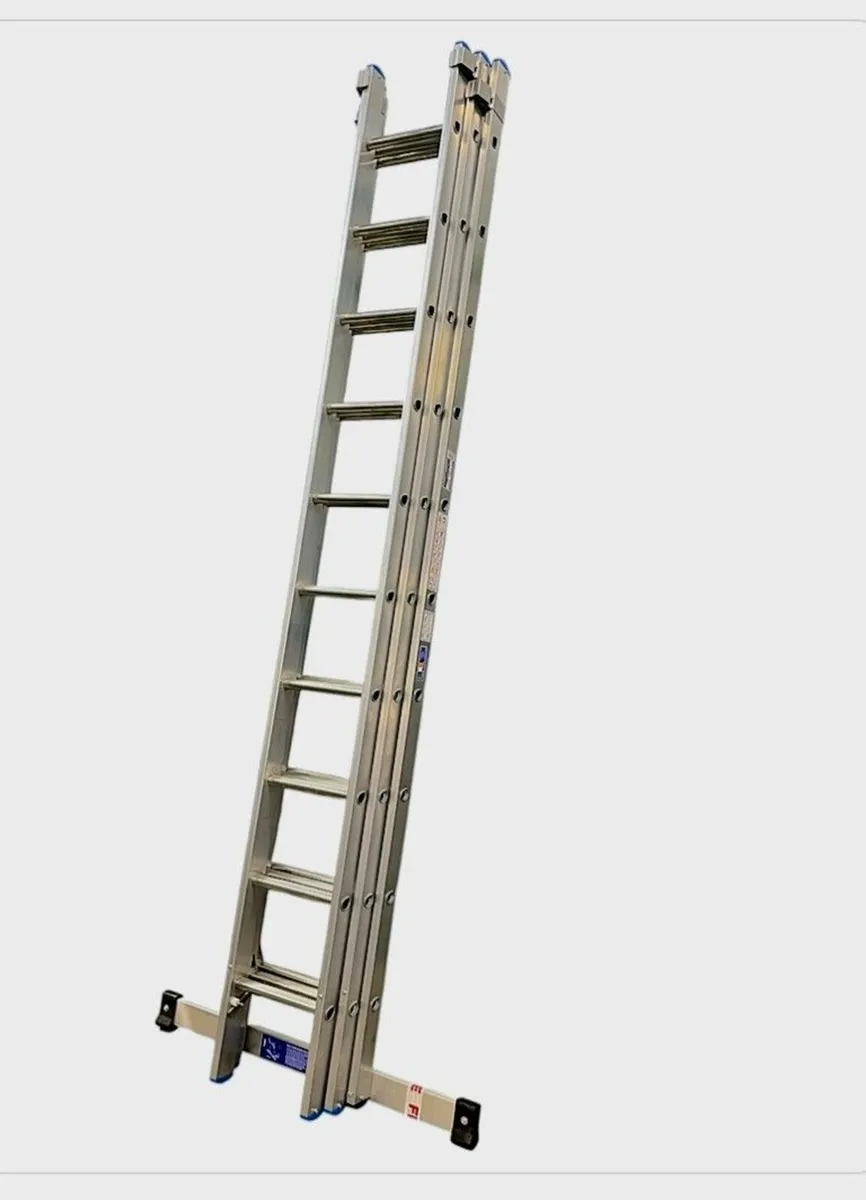 New triple extension ladder - Image 1