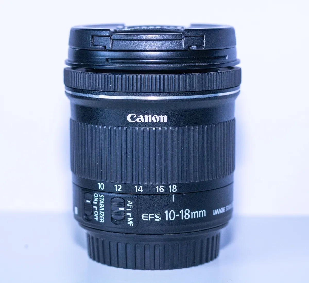 Canon EF-S 10-18mm f/4.5-5.6 IS STM - Image 2