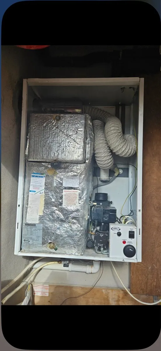 Grant vortex boiler - Image 1