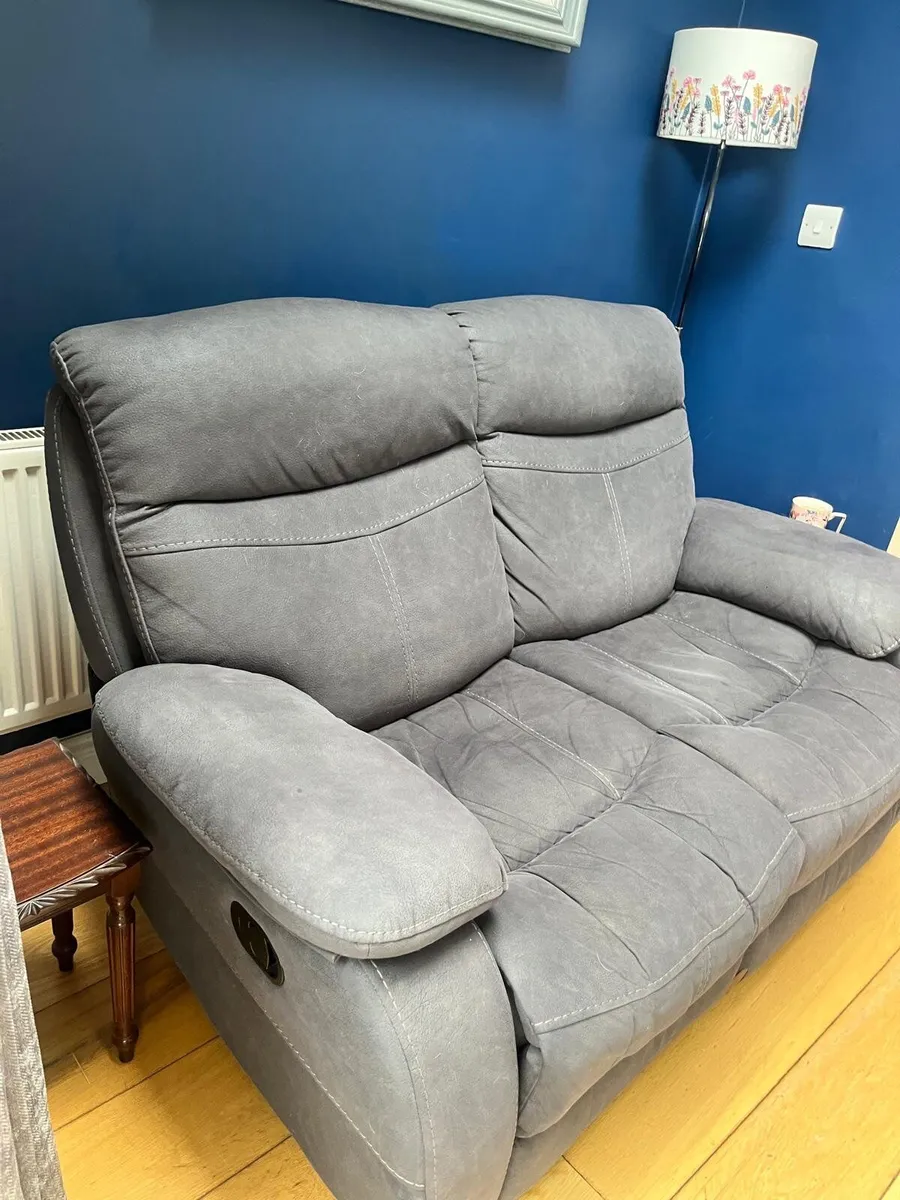 Sofa For Sale - Image 3