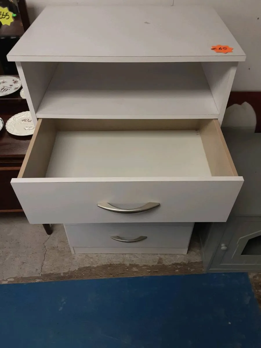 WHITE CHEST OF DRAWERS - Image 3