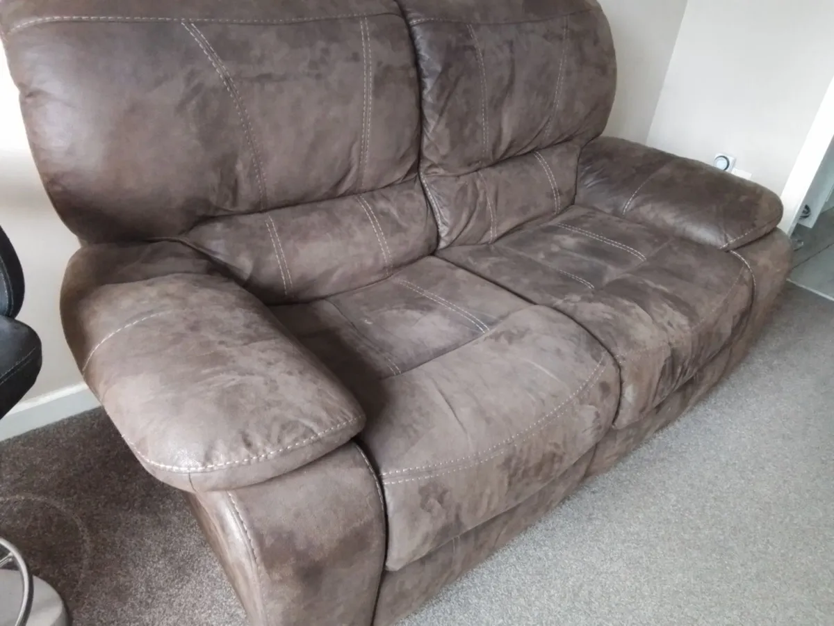 Sofa 2 seater recliner - Image 1