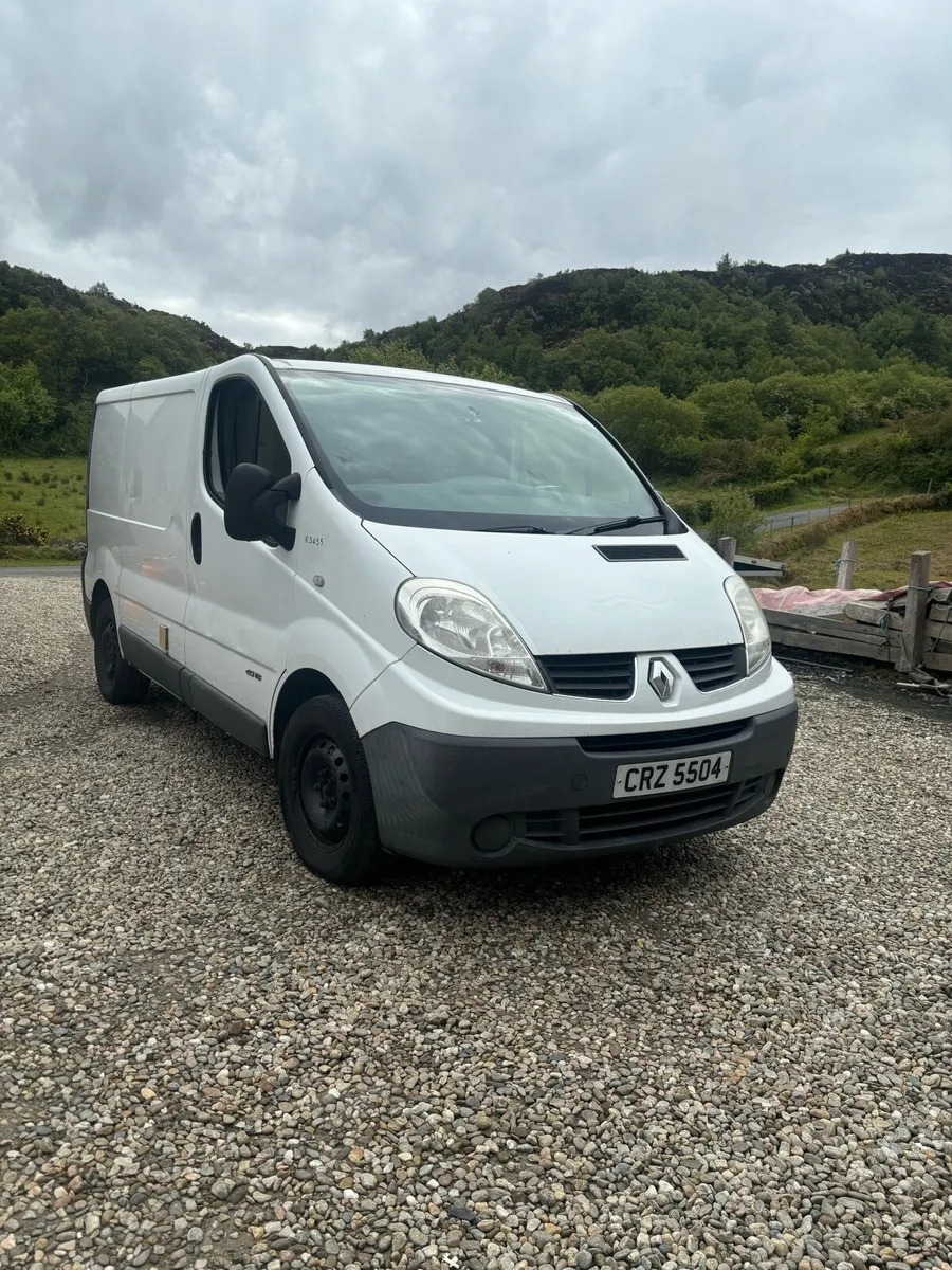 2012 Renault traffic 2.0 115bhp - Image 1