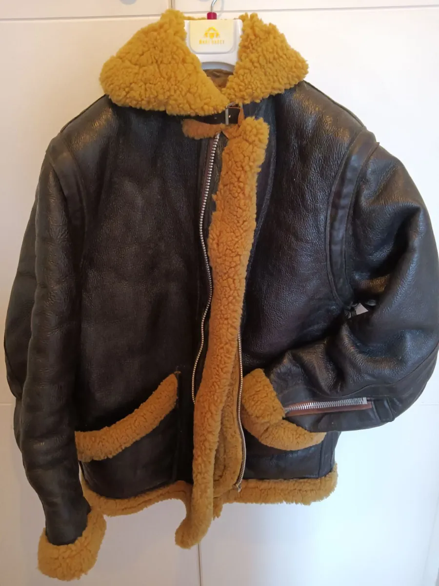 Vintage Sheepskin Leather Jacket - Image 3