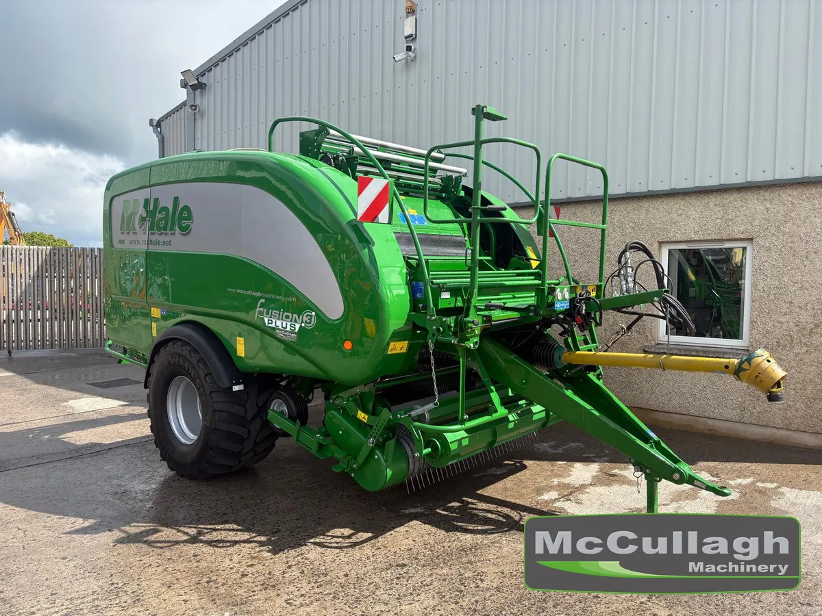 2021 McHale Fusion 3 Plus Baler - Image 1