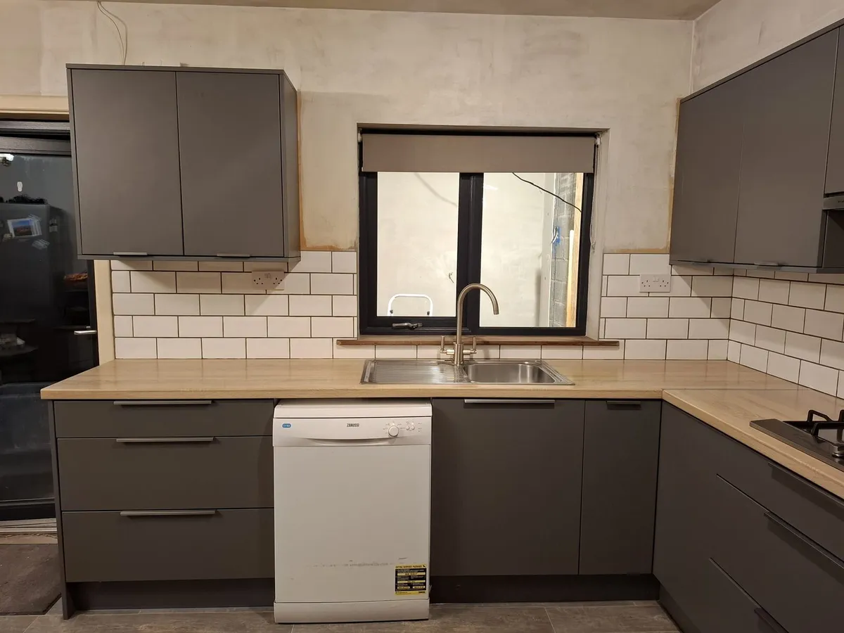 Kitchen - Image 4