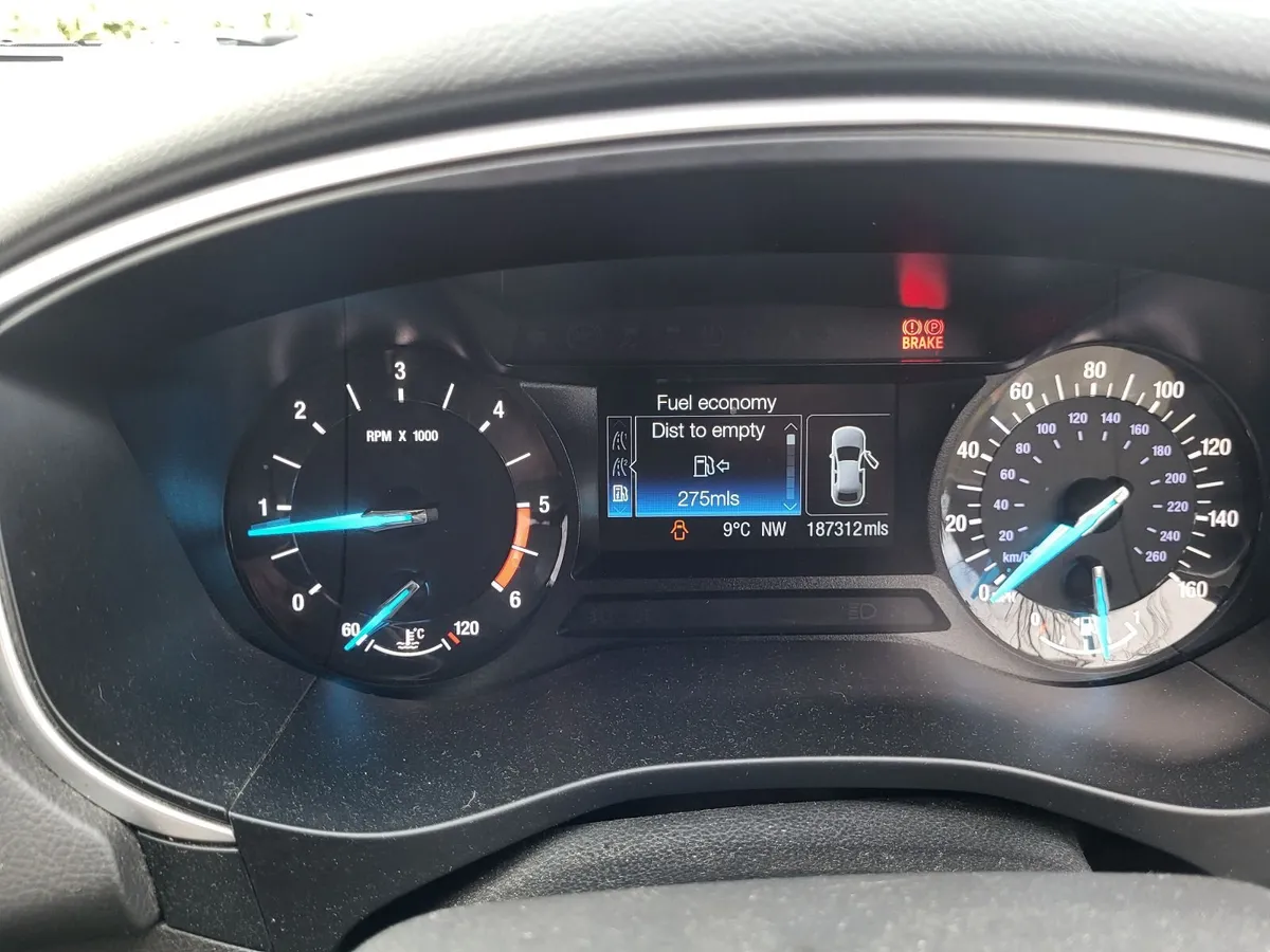 Ford Mondeo 2015 - Image 4