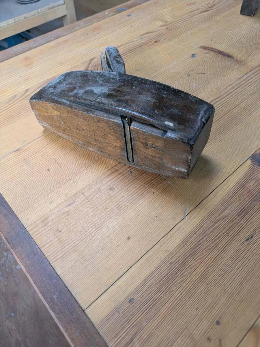 Old wooden hand plane - Image 4