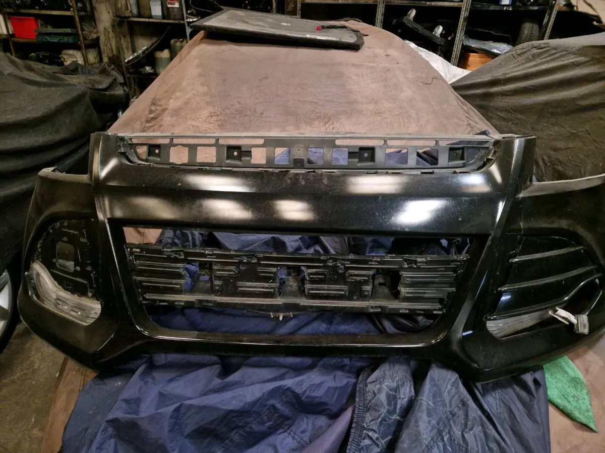 2017 mondeo rear bumper kit - Image 3