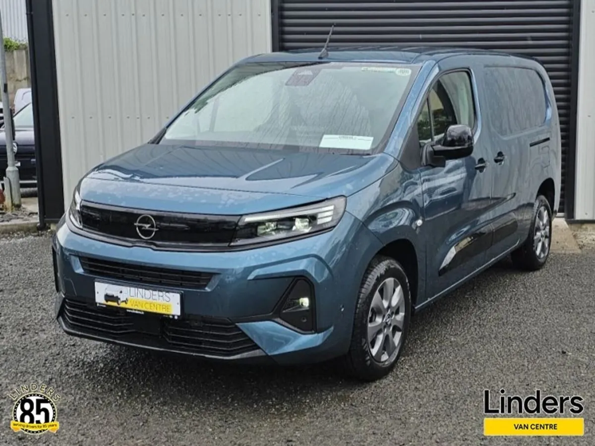 Opel Combo 261 LWB TOP SPEC AUTOMATIC - Image 2