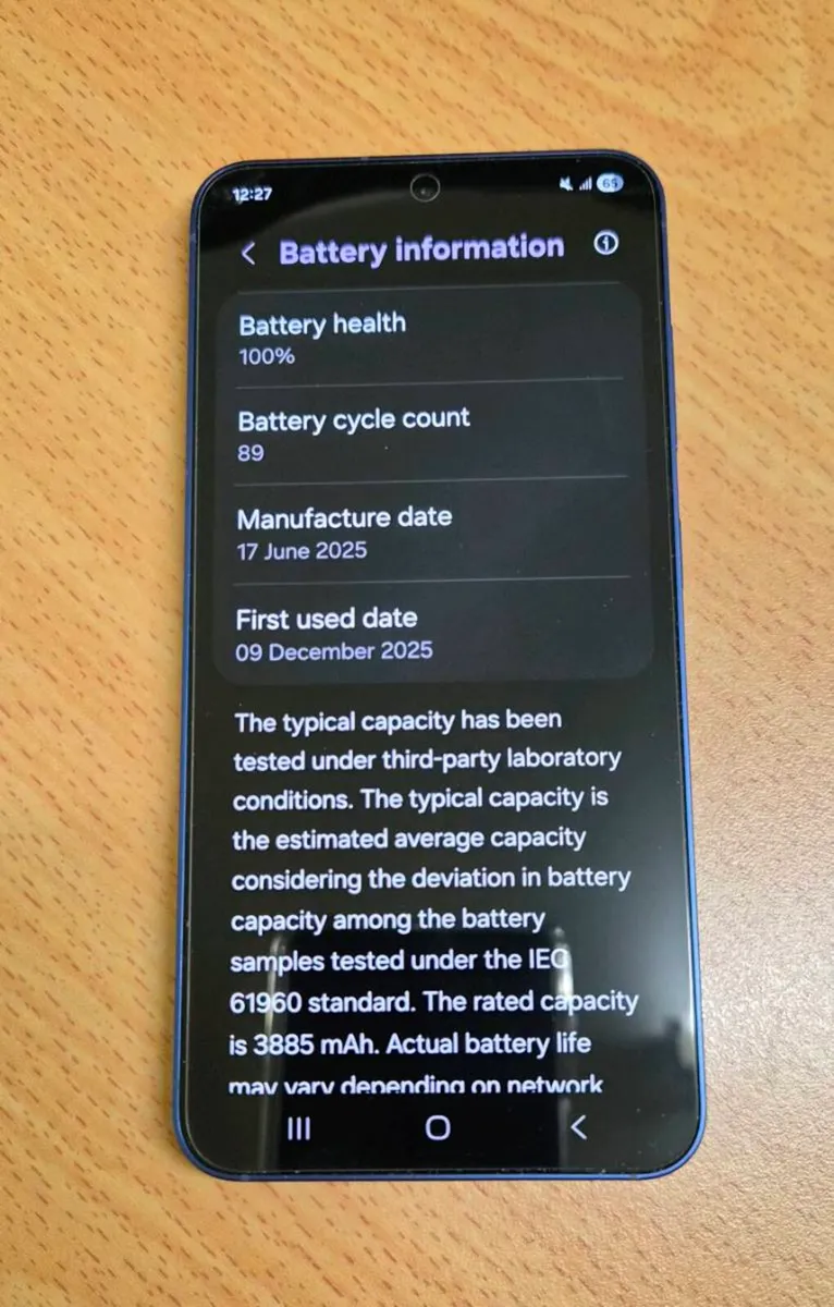 Samsung S25 - Image 4