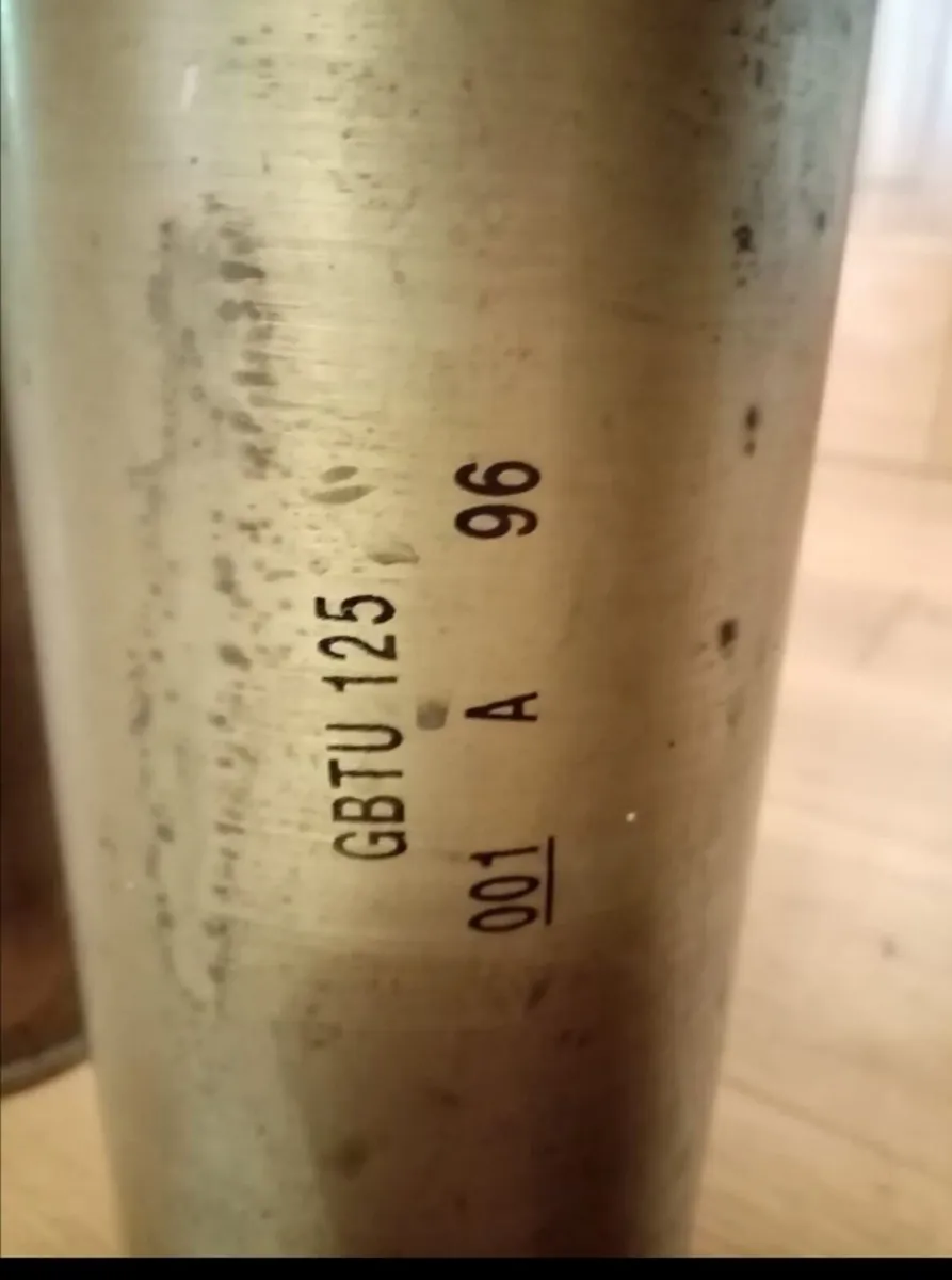 5 Original Heavy Brass Army Shells... - Image 1