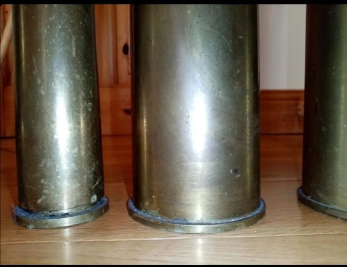5 Original Heavy Brass Army Shells... - Image 2