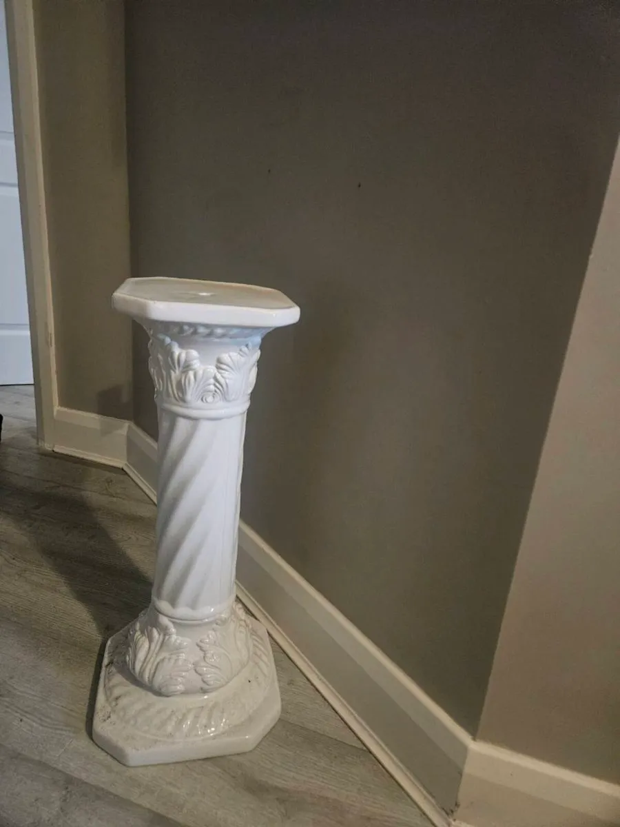 pedestal pillar - Image 2