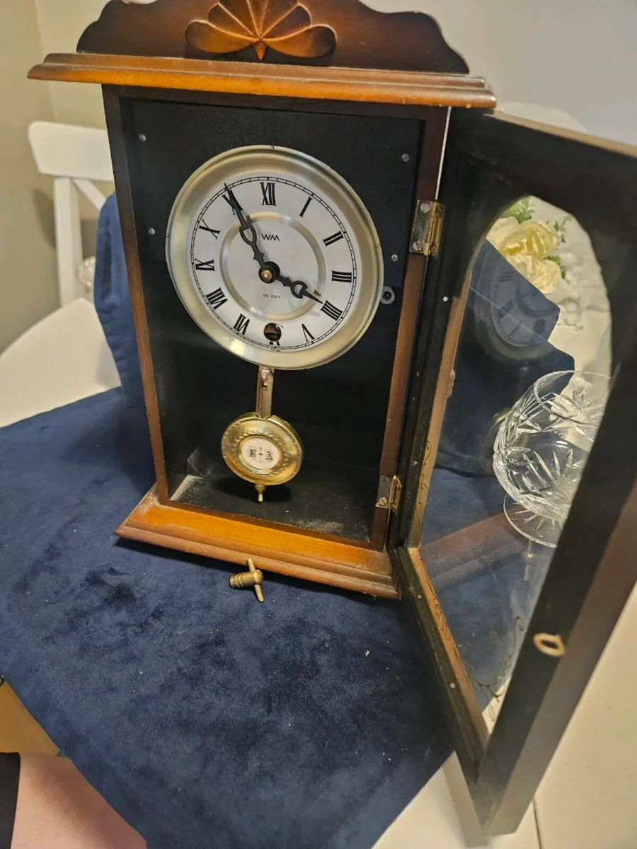 Clock wall or mantle - Image 1