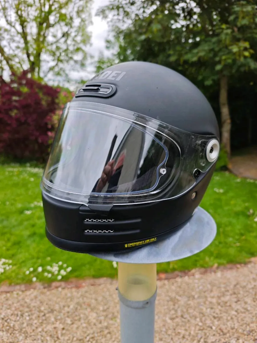 SHOEI GLAMSTER - Image 2