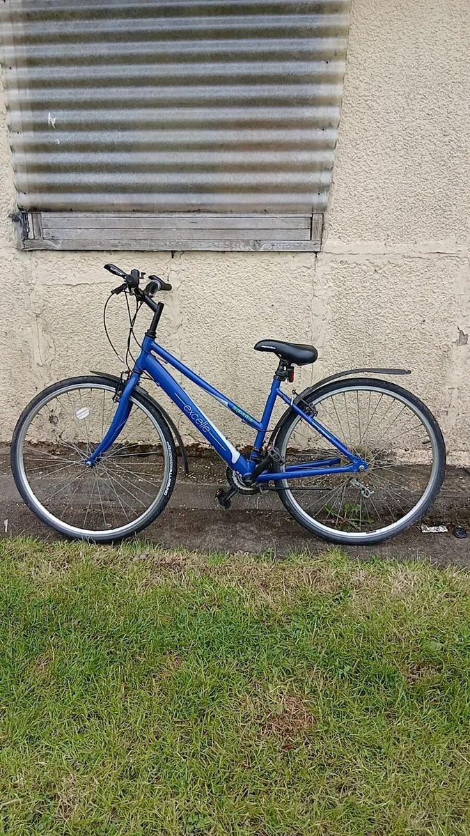 Women's bike - Image 1