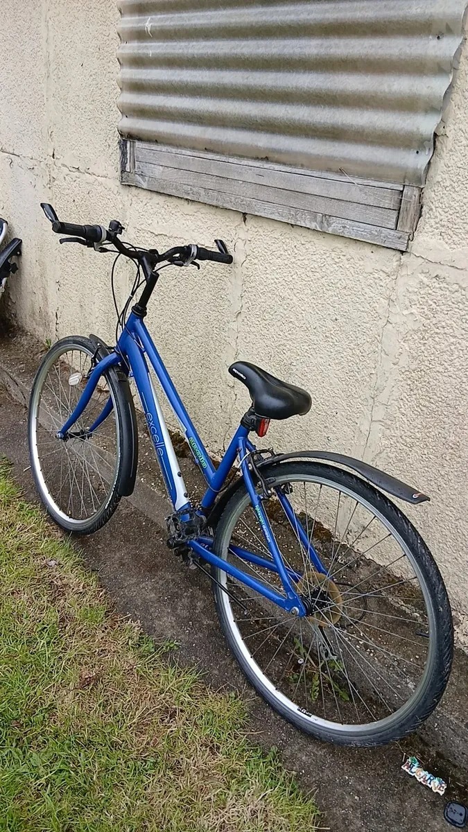 Women's bike - Image 2