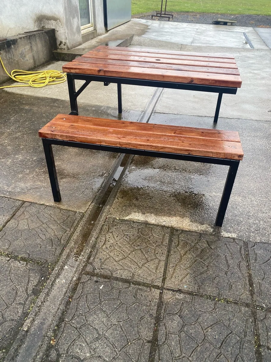Garden Table - Image 4