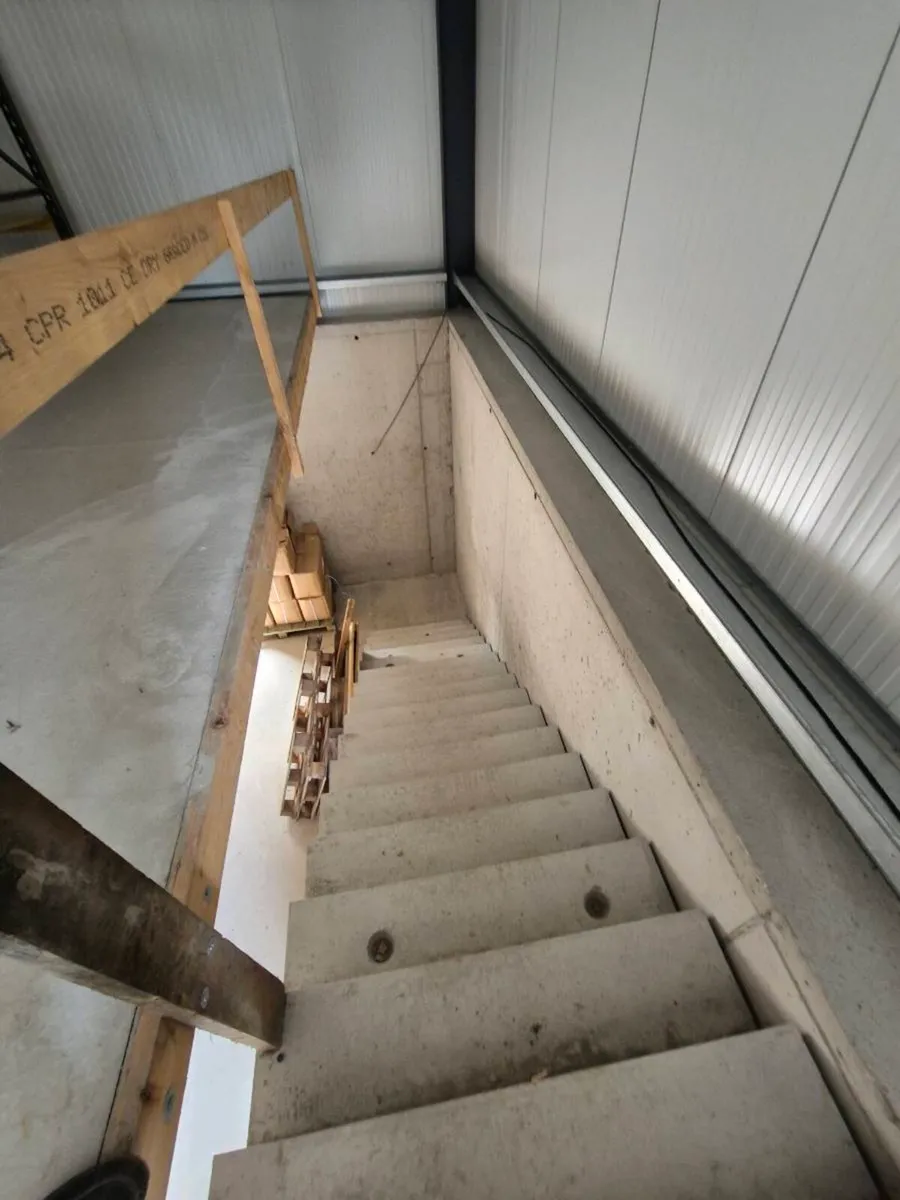 Pallet racking  mezzanine floors - Image 4