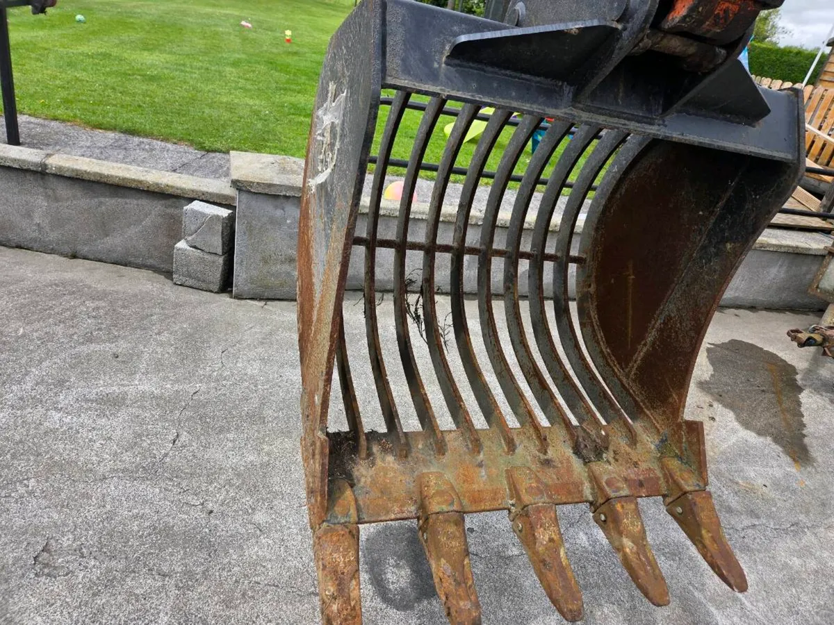 Riddle bucket - Image 4