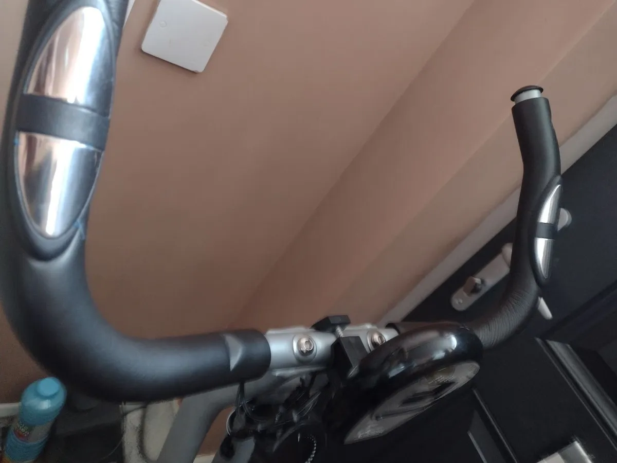 Foldup  exercise bike - Image 4