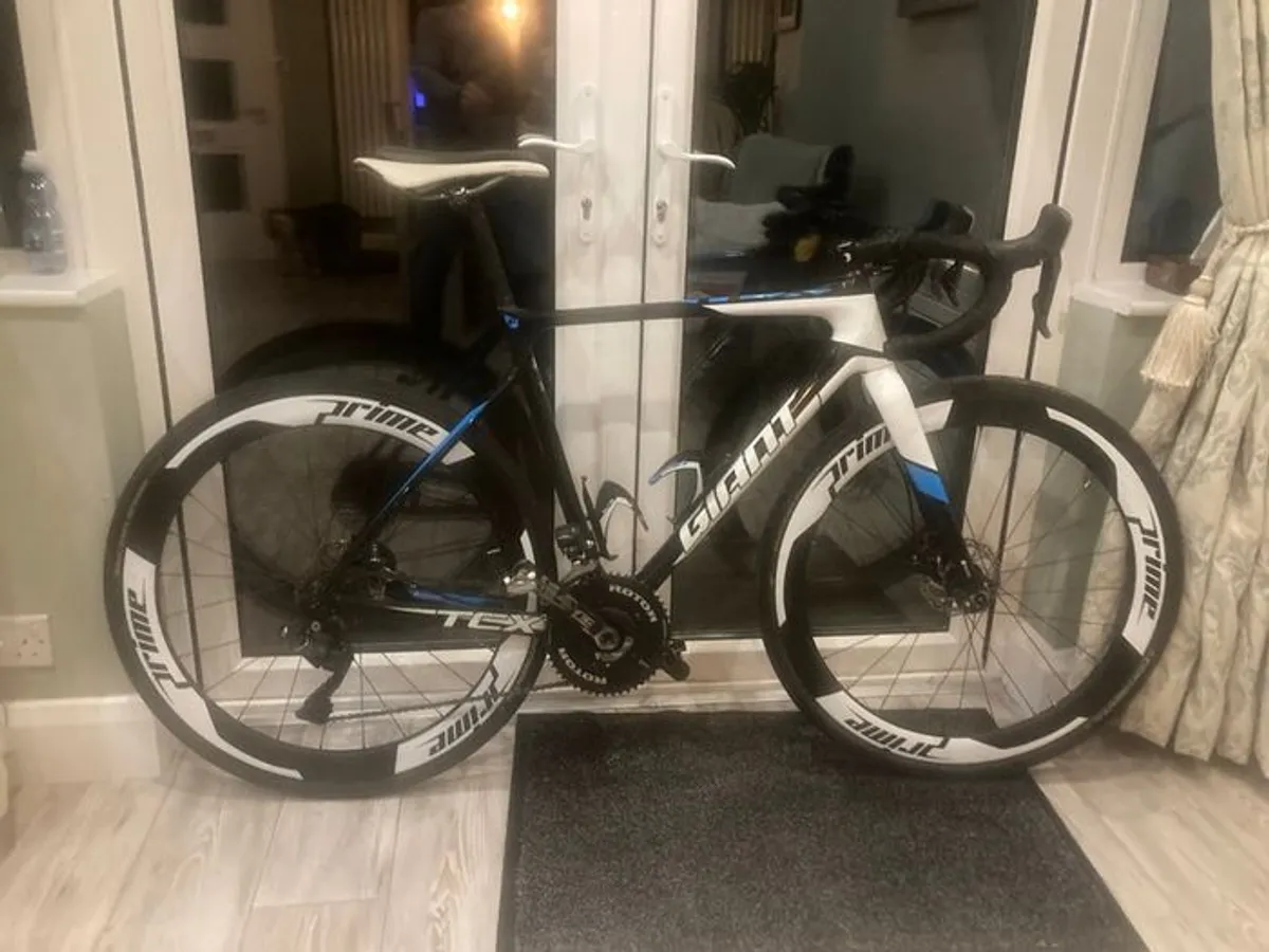Giant TCX Advanced Pro 1 Cyclocross Bike - Image 2