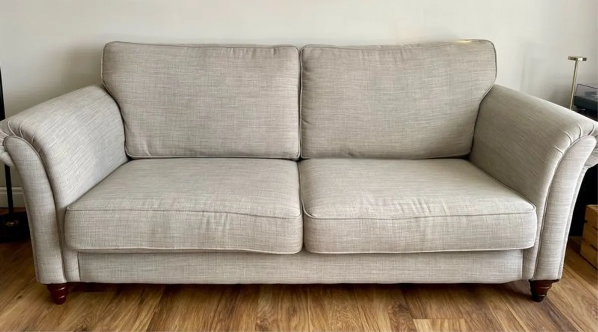 sofa - Image 1