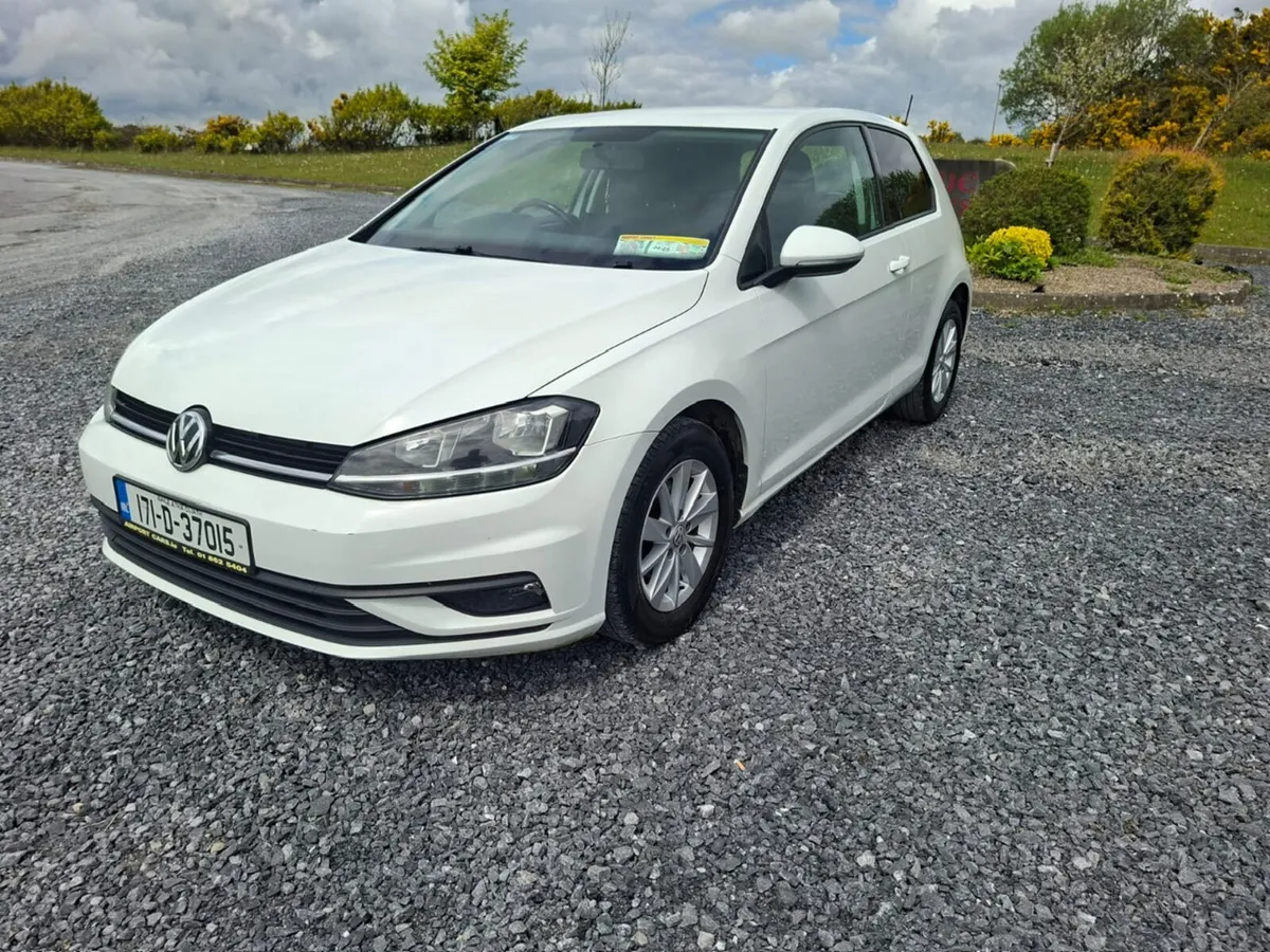 2017 Volkswagen Golf Van - Image 1