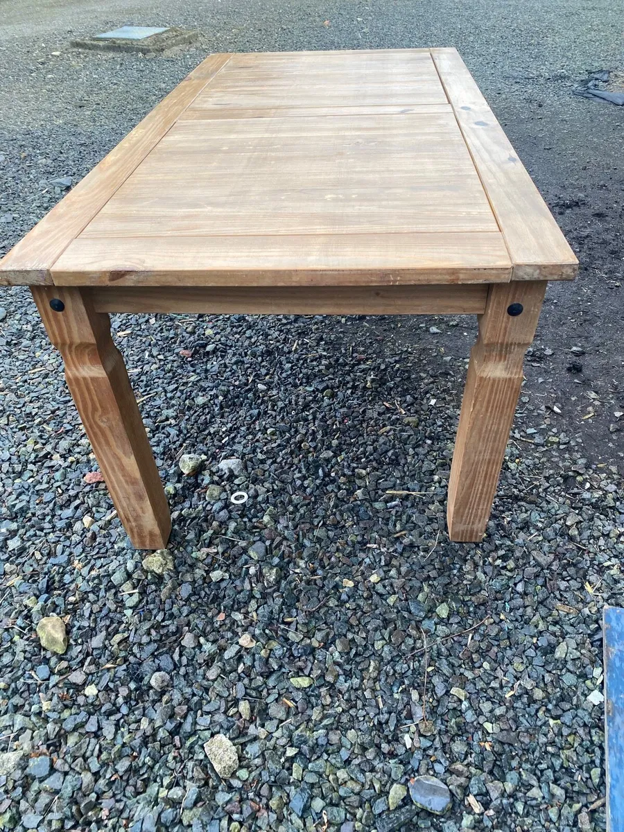 Kitchen table - Image 4