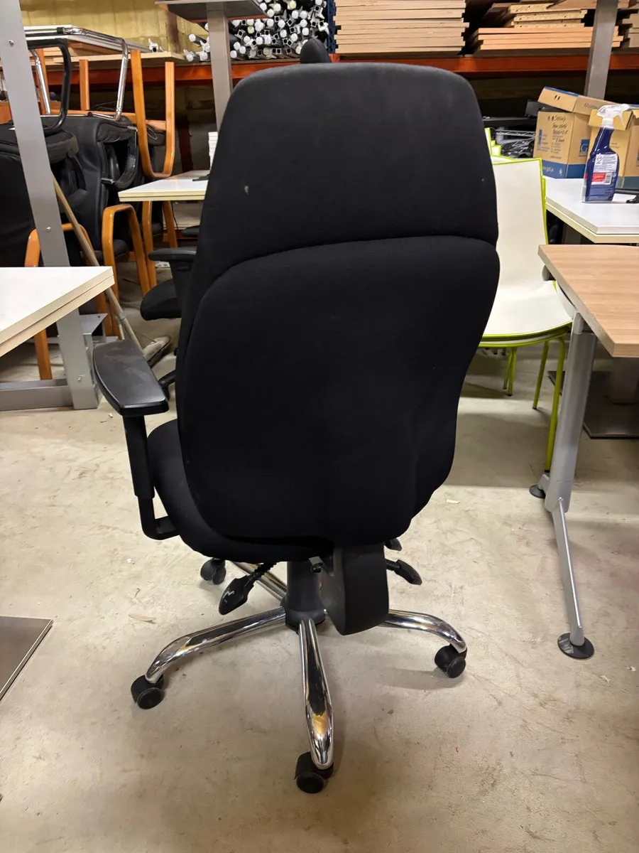 Managers chair high back - Image 3