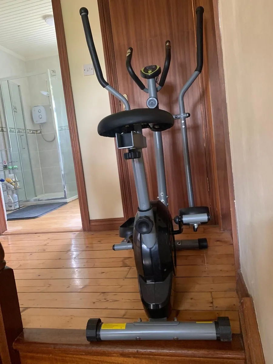 Elliptical Machine - Image 2