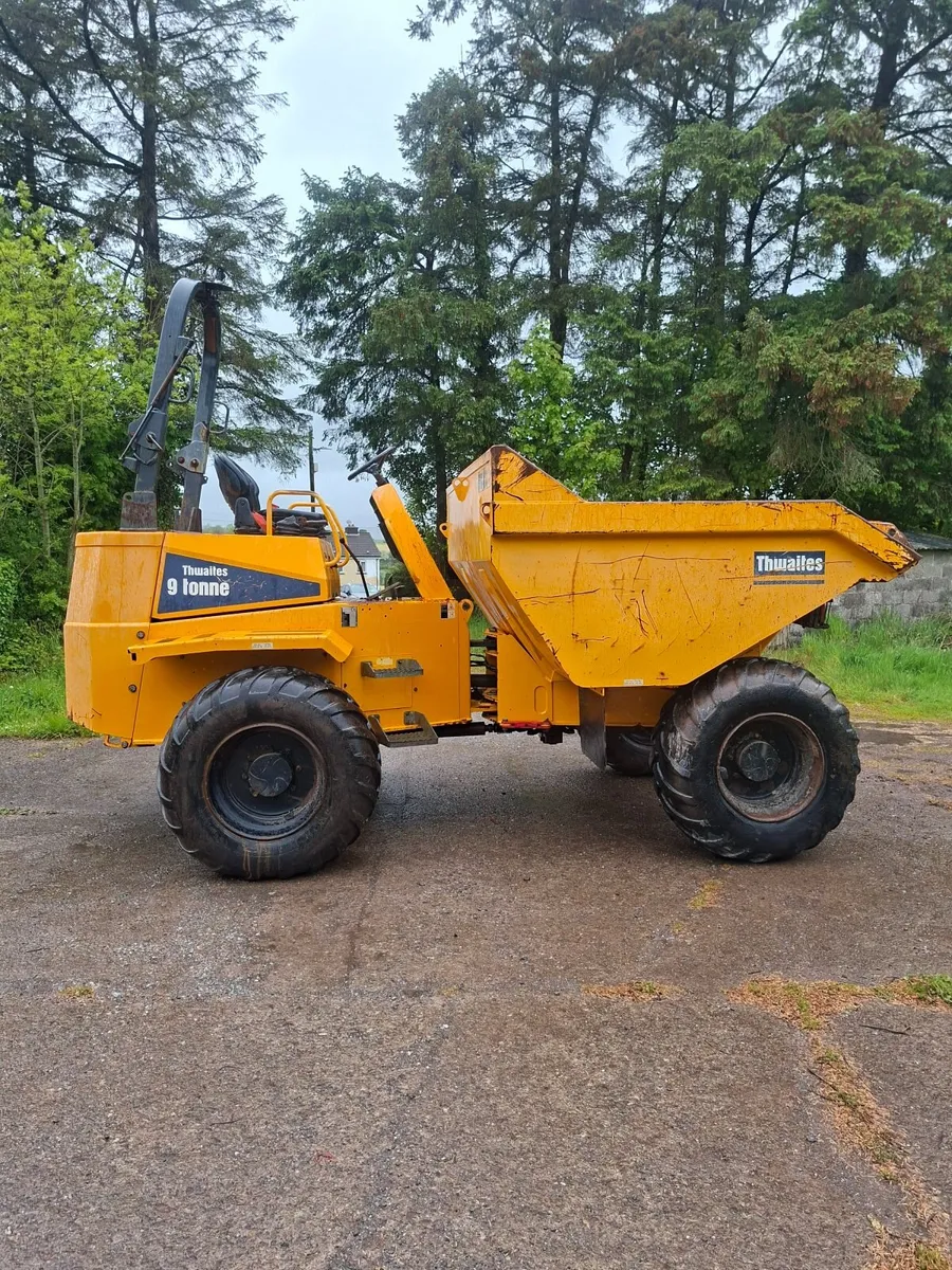 9 ton dumper - Image 1