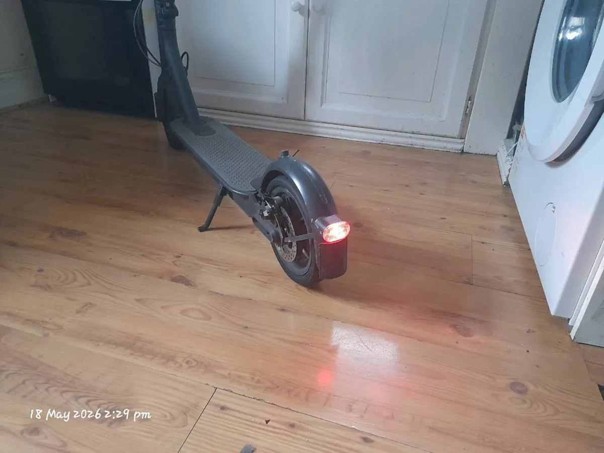 Electric scooter - Image 1