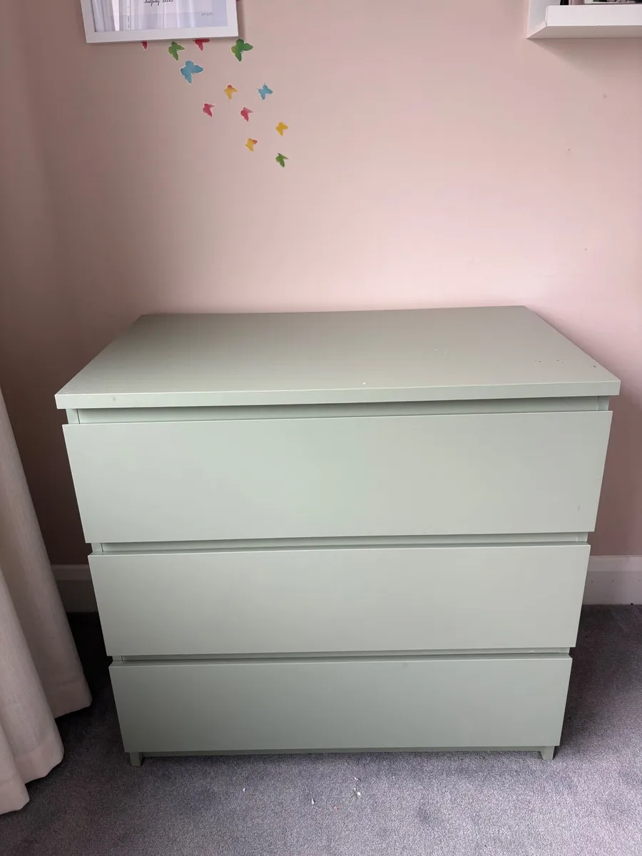 3 drawer chest of drawers - Image 1