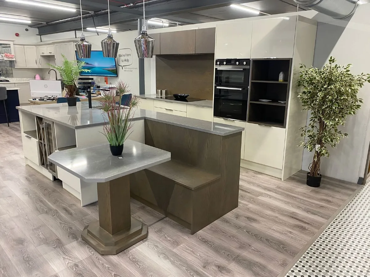 Ex display kitchen - Image 1