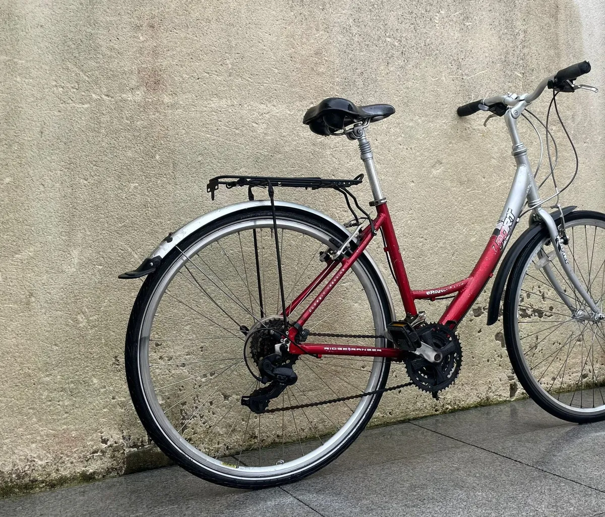 Ladies bicycle - Image 4