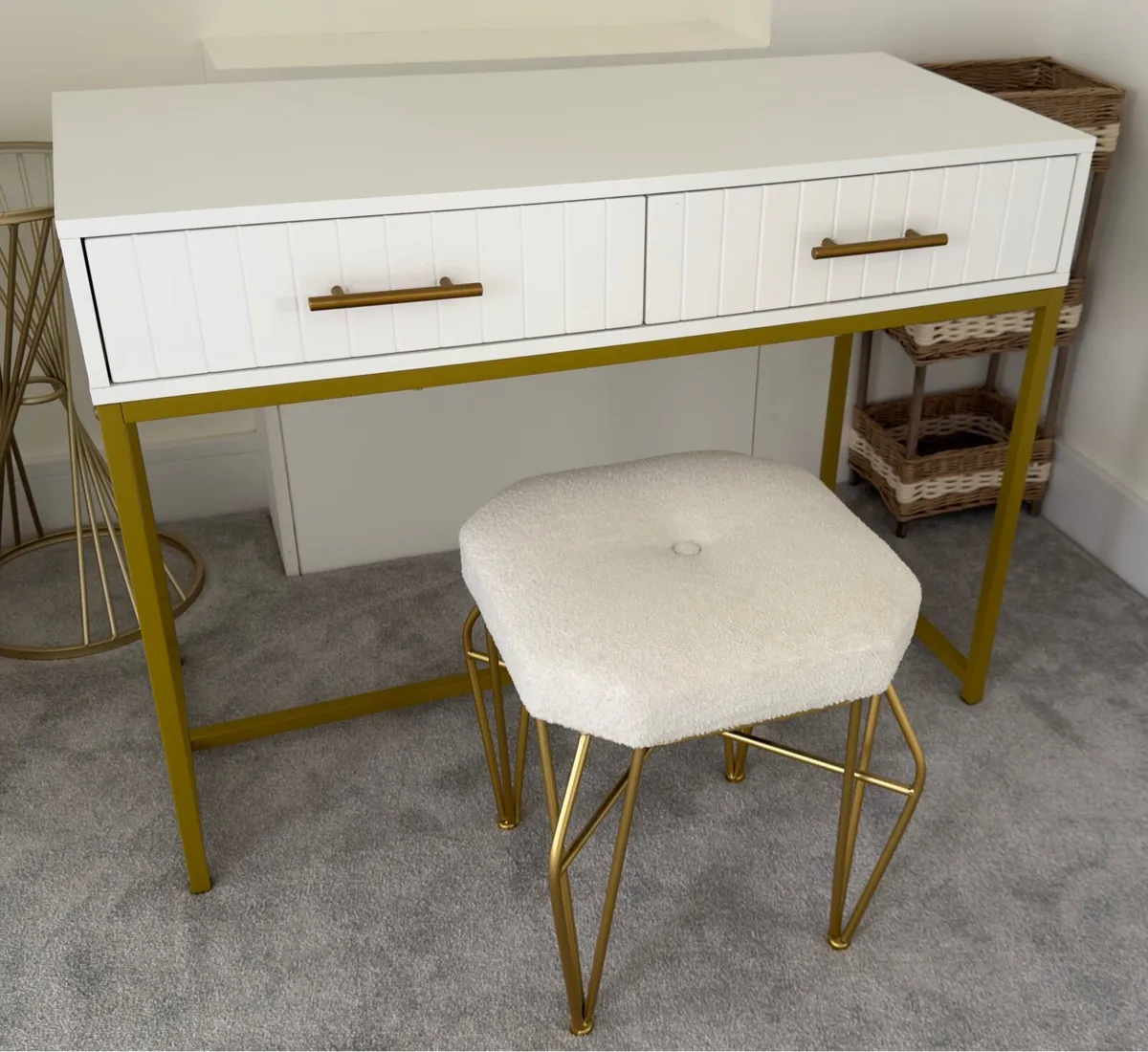Dressing Table - Image 1