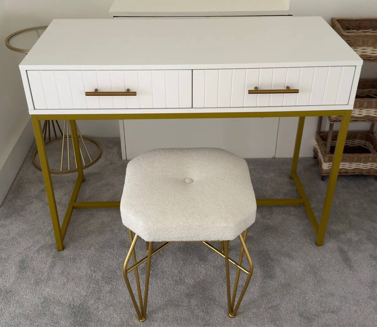 Dressing Table - Image 2